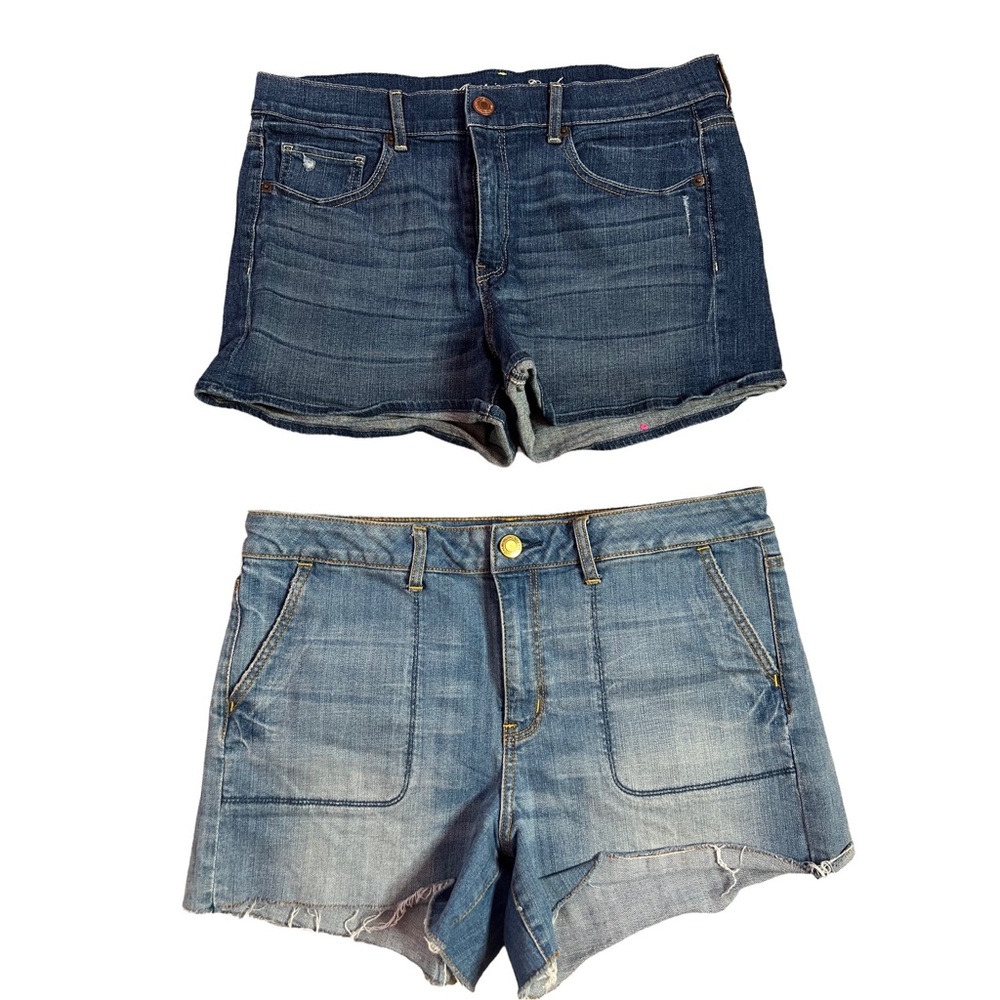 Bundle of 2 American Eagle Outfitters denim jean shorts size 14